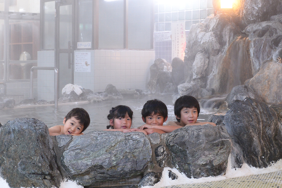 岐阜銭湯組合：岩風呂